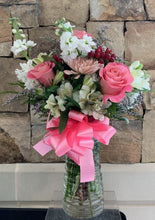 Load image into Gallery viewer, Designer's Choice Arrangement *3 ARRANGEMENT OPTIONS